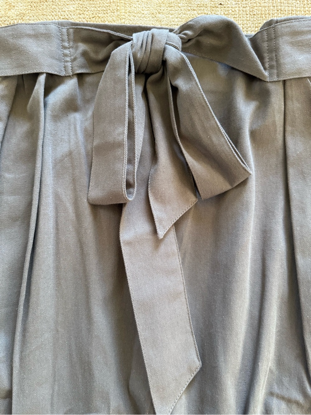 Roolee Soft Elastic-Waist Skirt in Charcoal